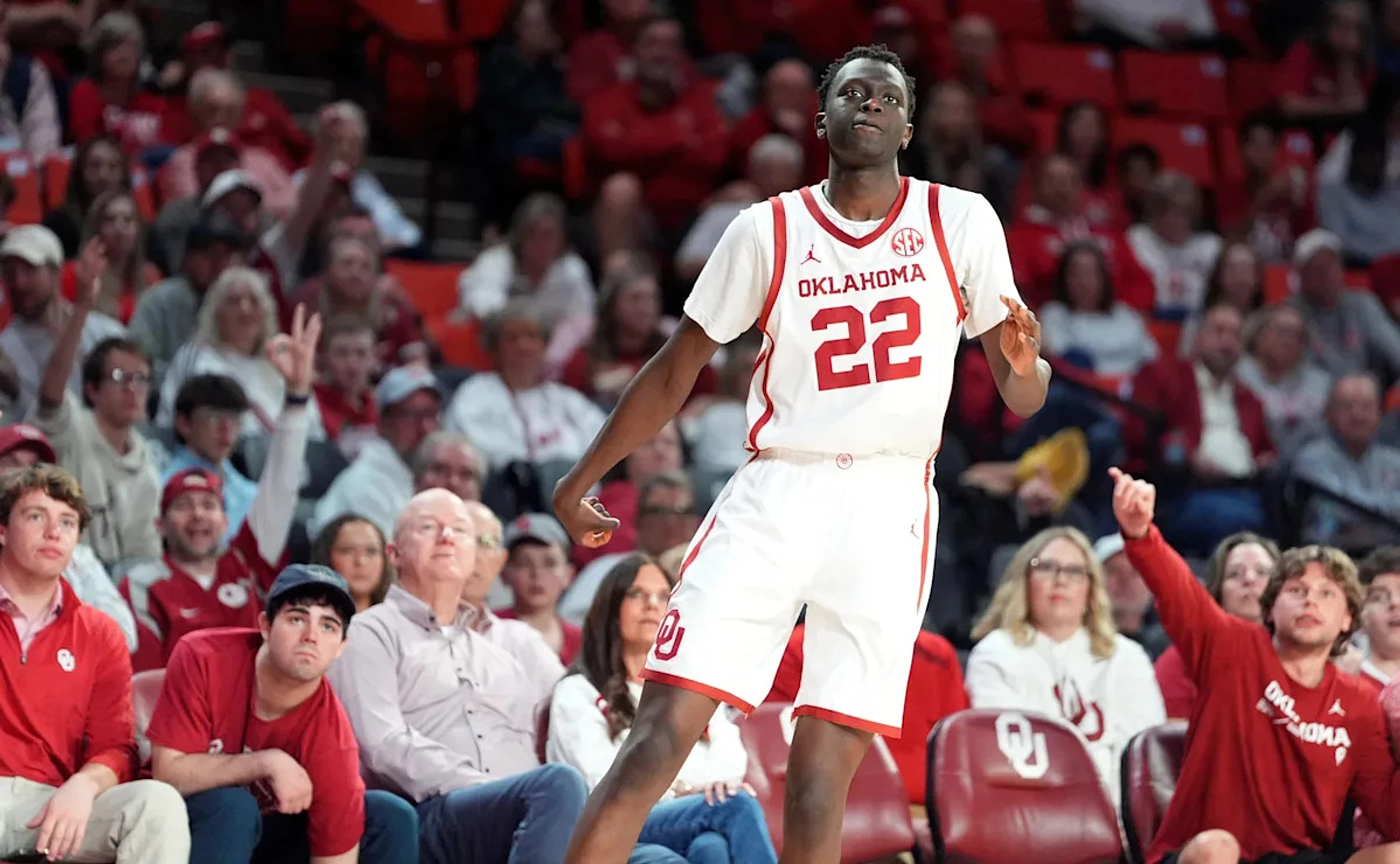 Oklahoma's promising blue-chip forward to enter the transfer portal
