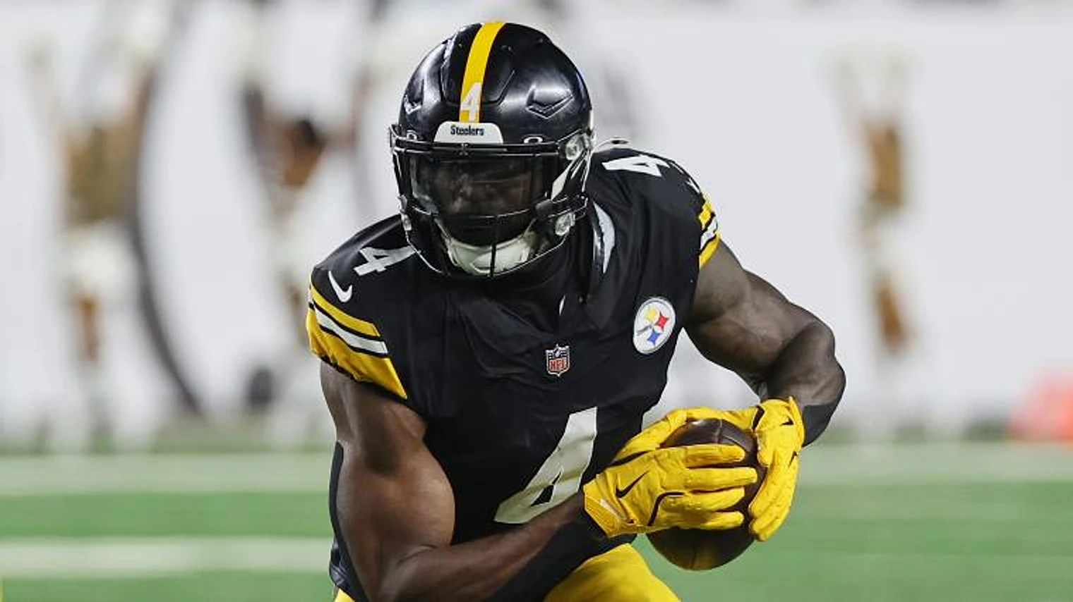 Commanders linked with star AFC WR in bold draft day trade