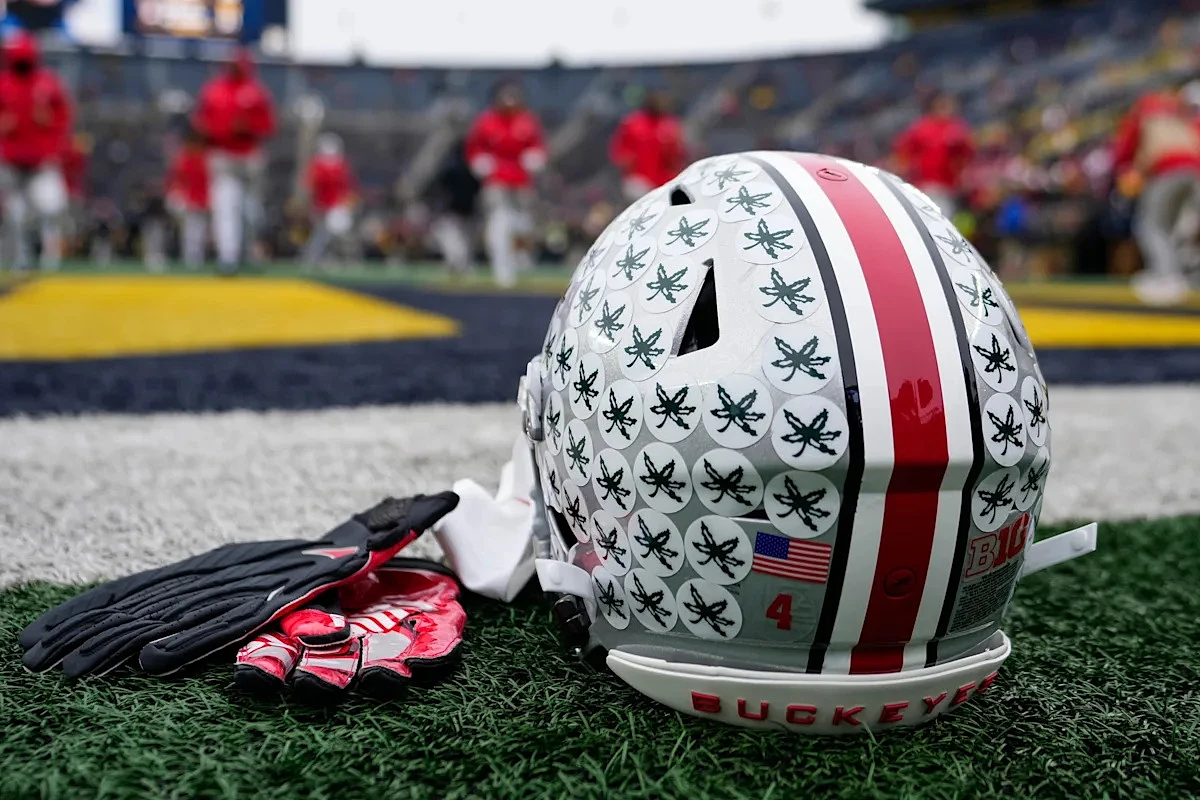 Two more Ohio State football transfers lose their black stripes