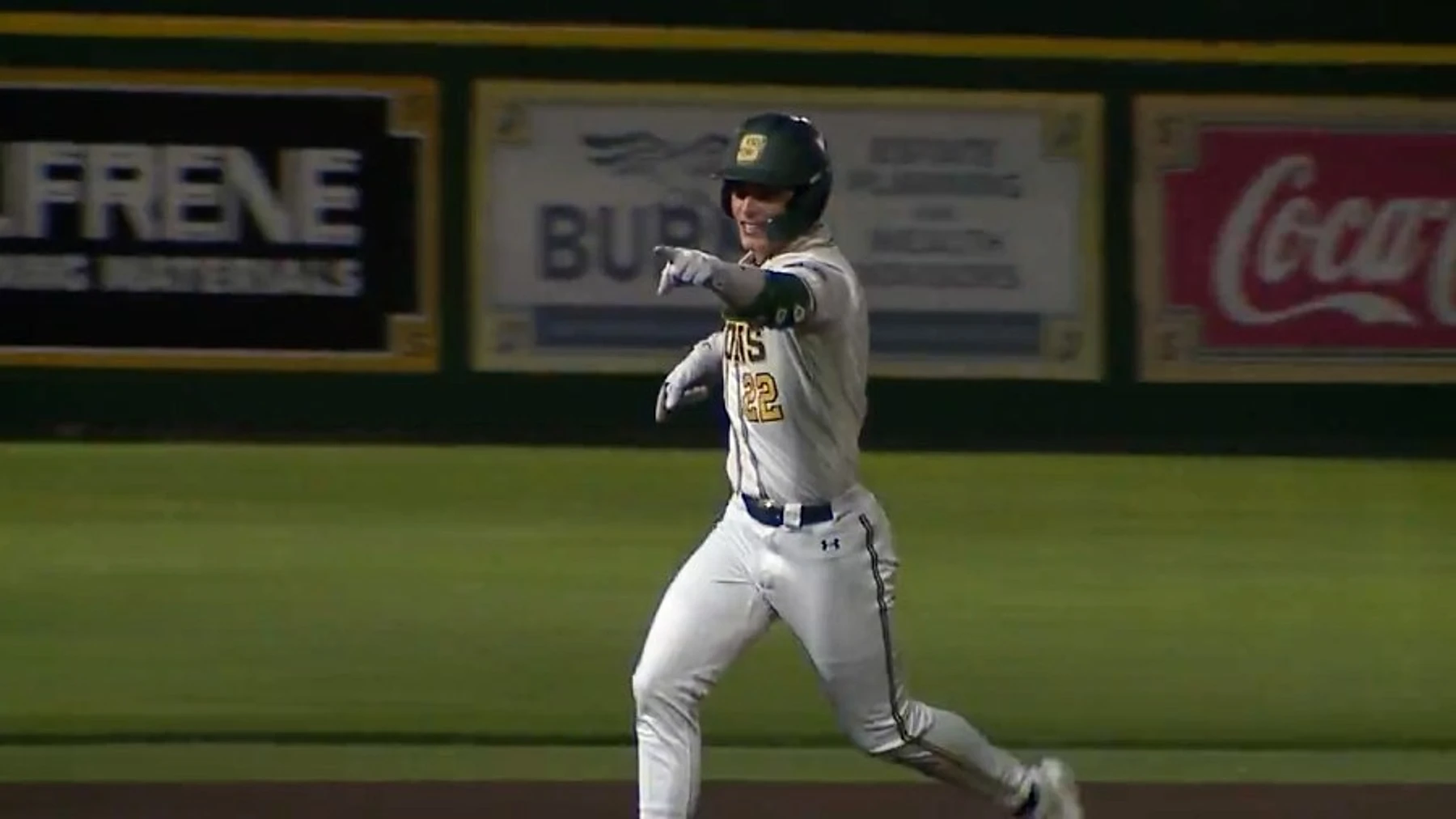 Centanni’s walk-off home run powers Southeastern to Wednesday night win over Louisiana