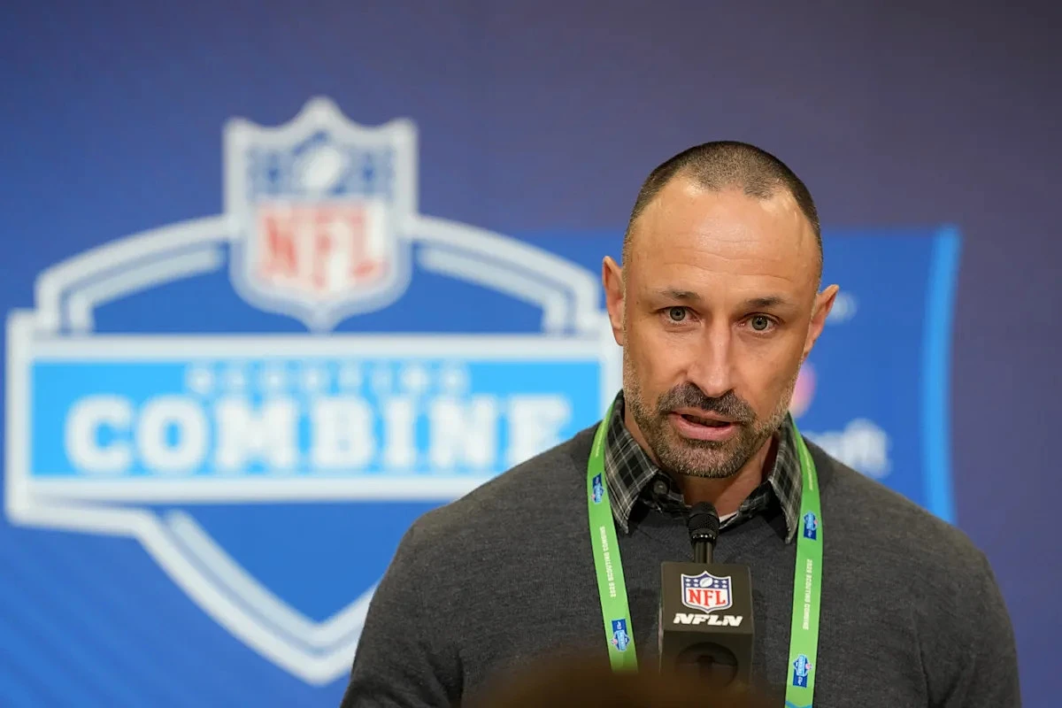 ESPN analysts believe Dolphins could move around in 2026 NFL draft