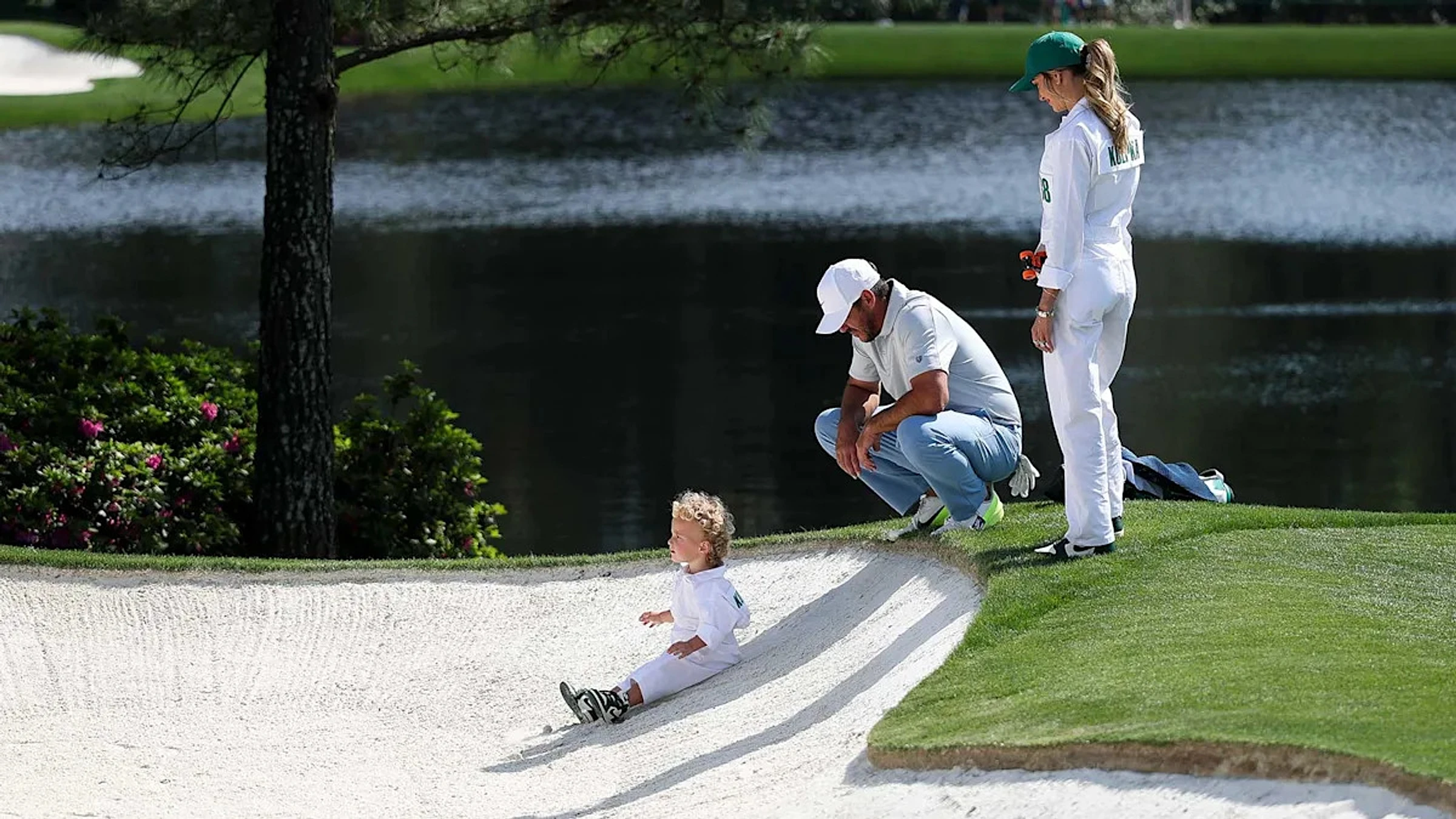 20 photos we love from the Masters Par-3 Contest