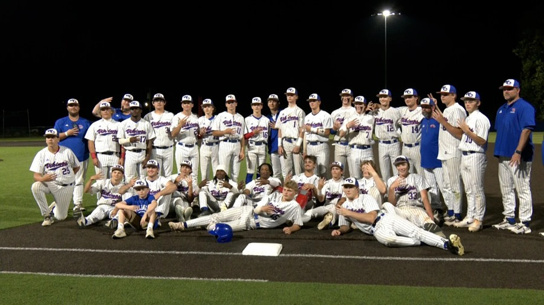 Warren Central Sweeps Ridgeland after 12-2 win on Thursday