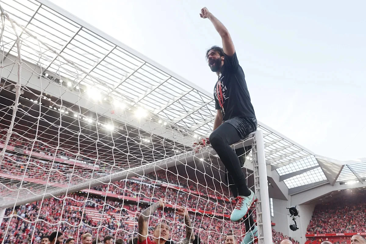 Report: Liverpool fan-favourite could leave this summer with European giants interested