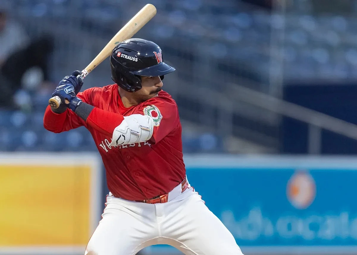 ‘The best pure hitter I’ve managed here’: Mickey Gasper swinging a big bat for Worcester