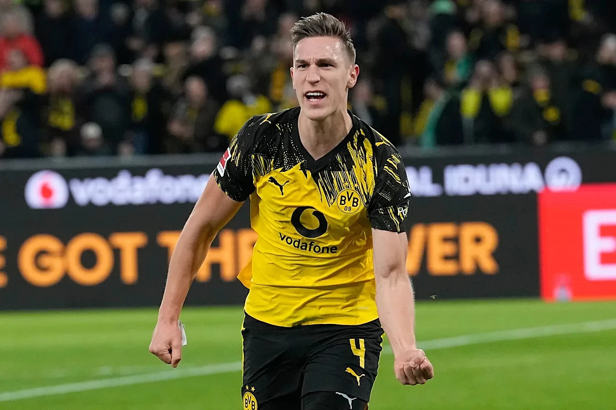 Germany defender Nico Schlotterbeck ends transfer speculation and is staying at Dortmund