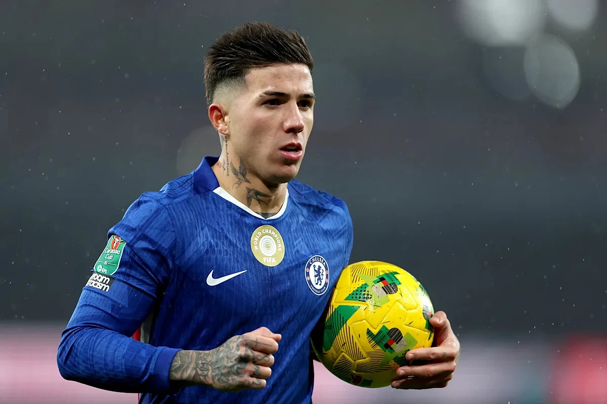 Chelsea star Enzo Fernandez remains out of lineup despite apology to team