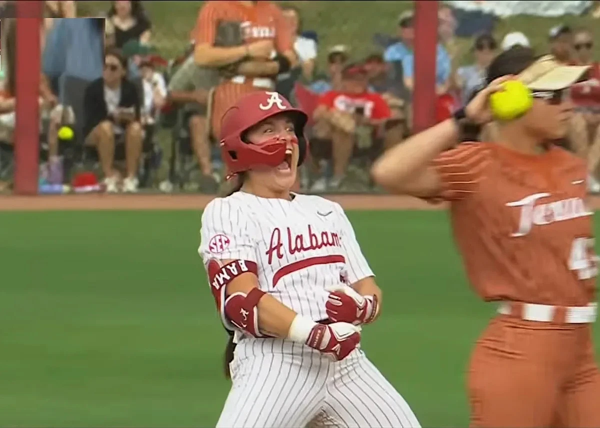 Alabama Softball Hopes to Keep Momentum Going at Auburn