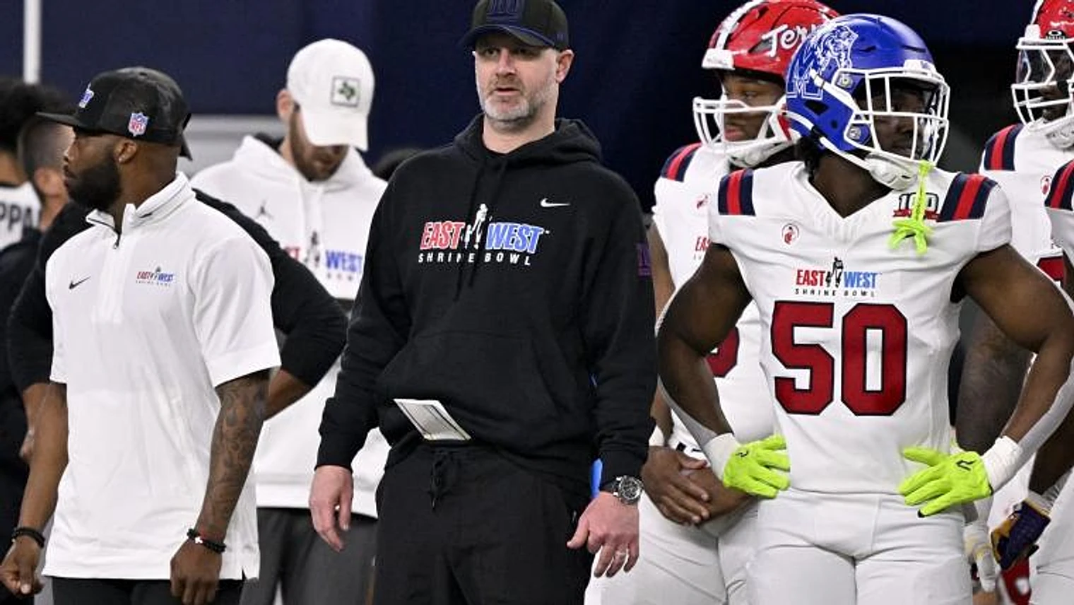 Report: Patriots Hiring Ex-Defensive Coordinator Who Worked Under Mike Vrabel