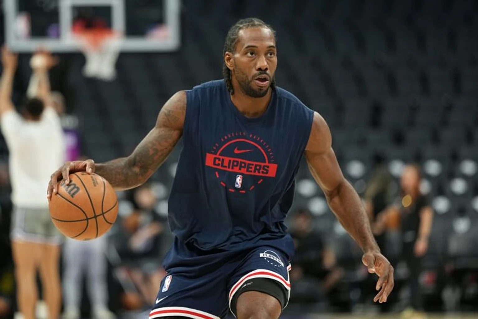 Clippers’ Playoff Hopes on the Line in Must-Win Game Against Trail Blazers