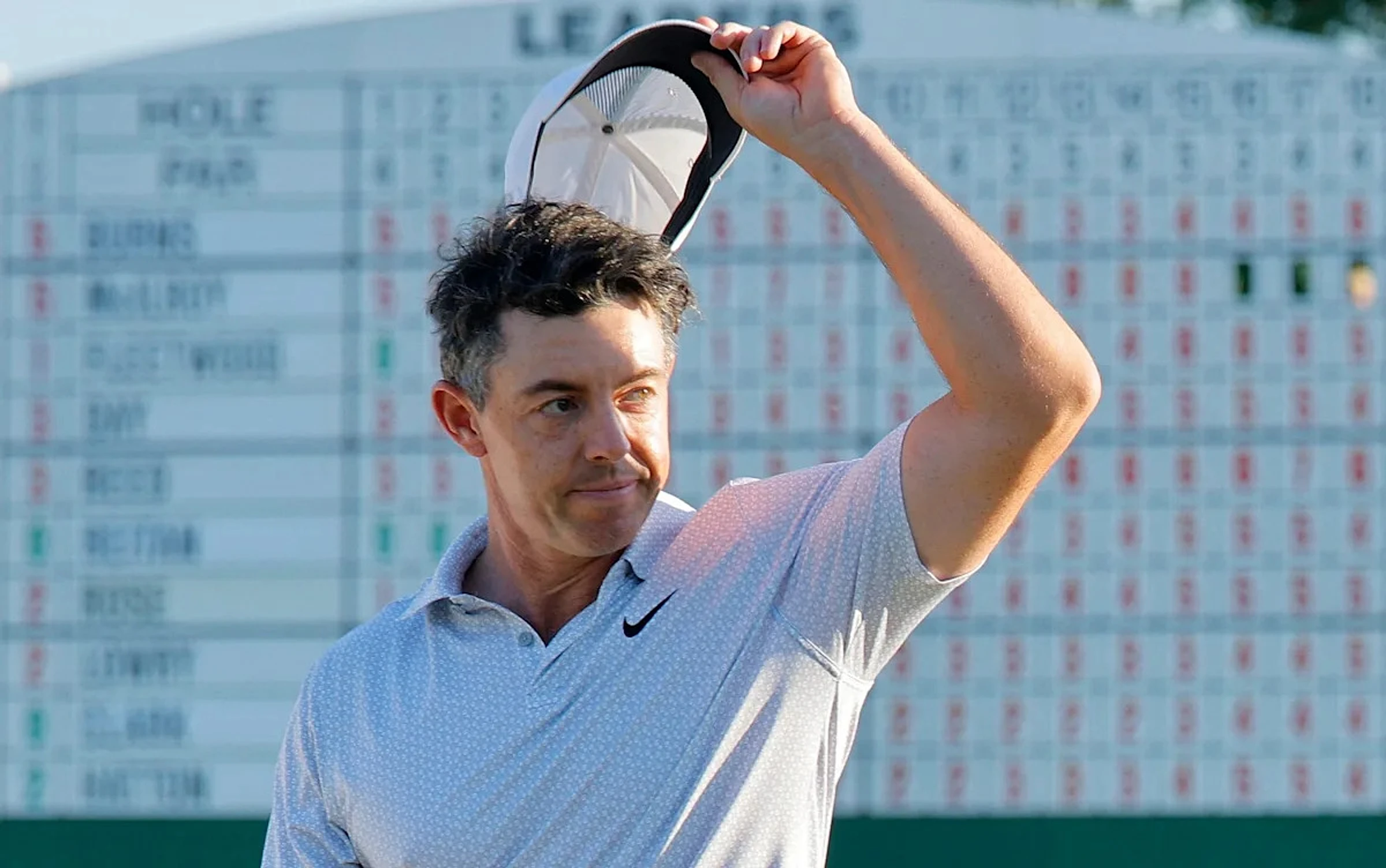 Rory McIlroy surges six clear and sets Masters record after stunning display