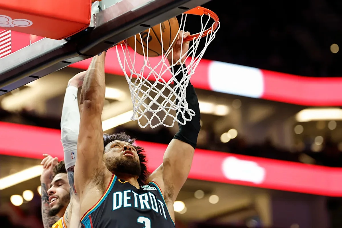 Pistons surge past Hornets 118-100, locking Charlotte into the play-in - Image 1