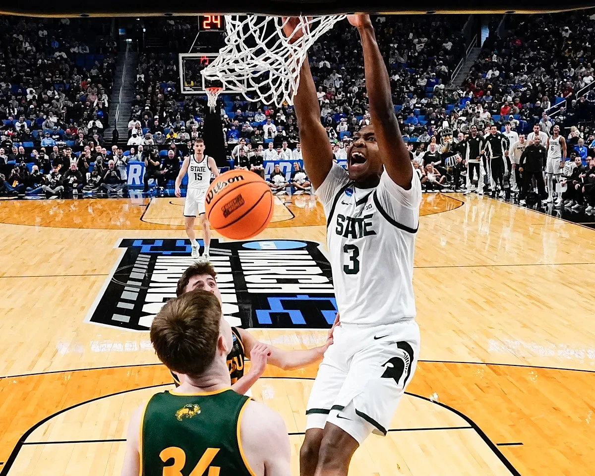 Spartans, Wolverines listed near top of early rankings for next year - Image 1