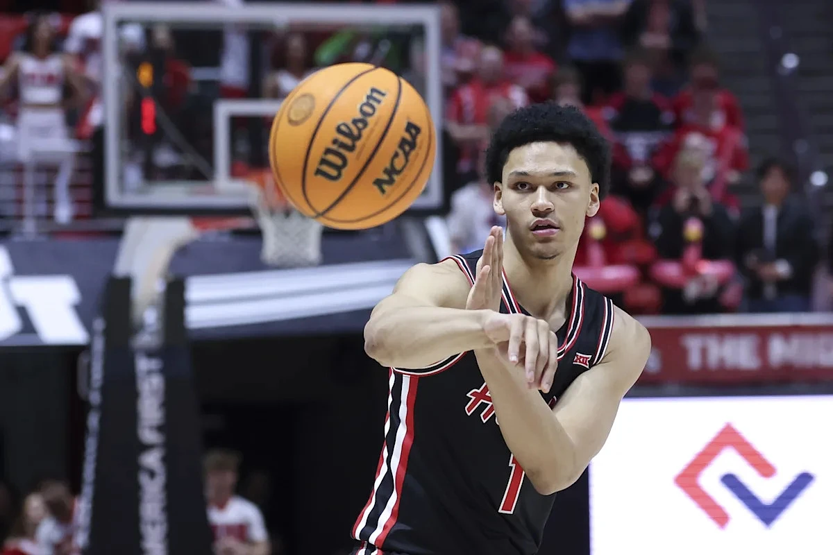 Gonzaga Snags First Transfer, Houston Wing Isiah Harwell - Image 1