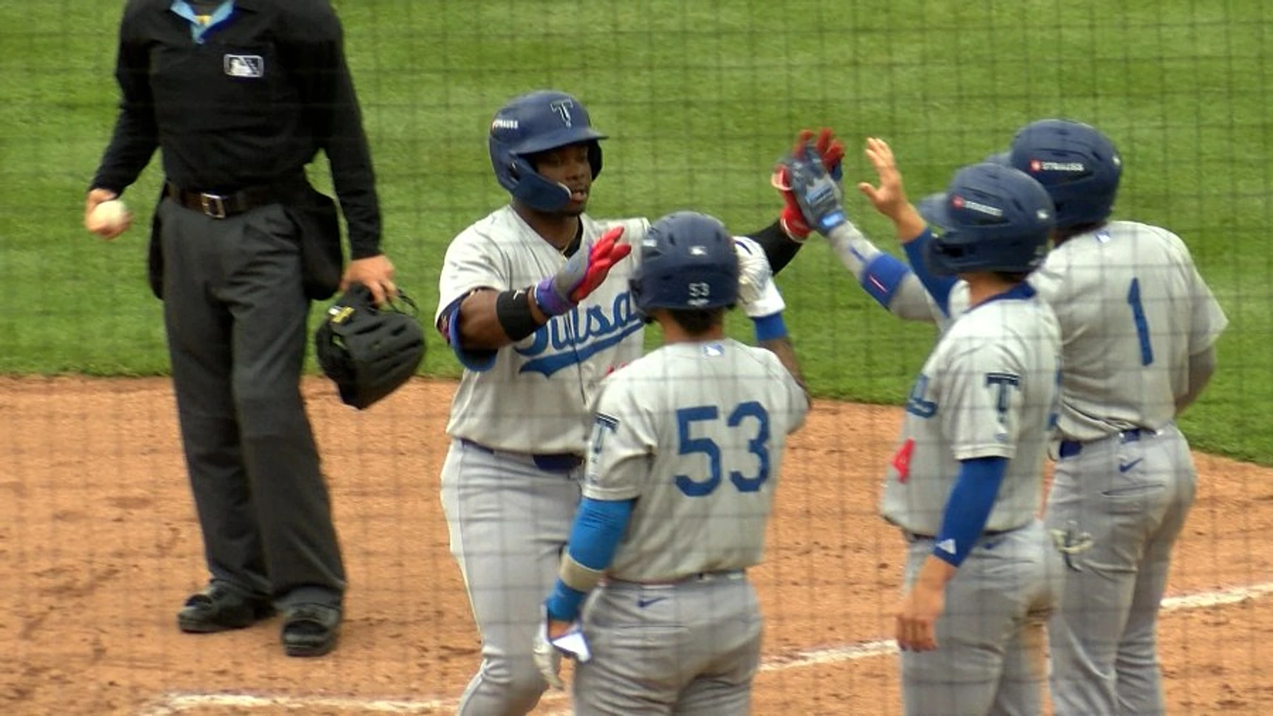 Cards close first homestand on 5-game skid