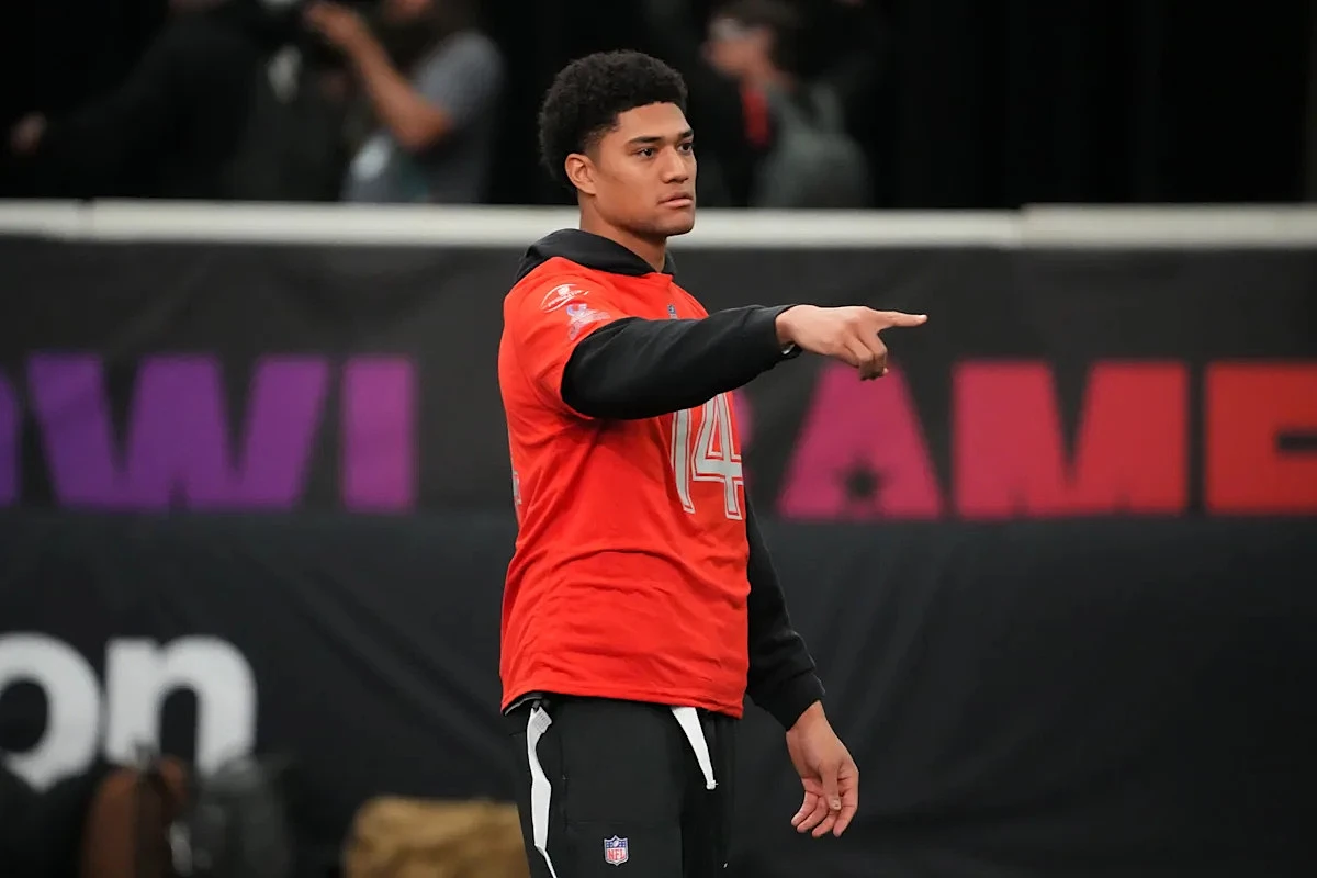 Kyle Hamilton is open to any role in Jesse Minter’s defense