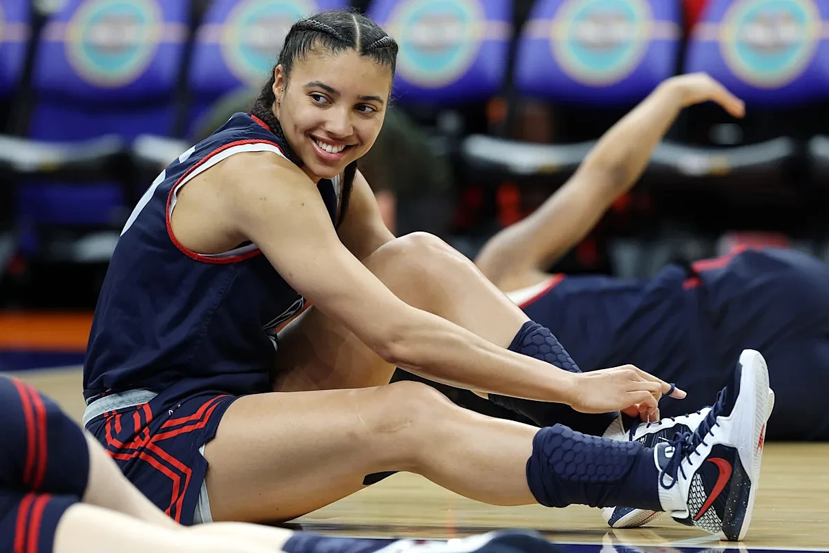 Will UConn's Azzi Fudd be the No. 1 pick in 2026 WNBA Draft?
