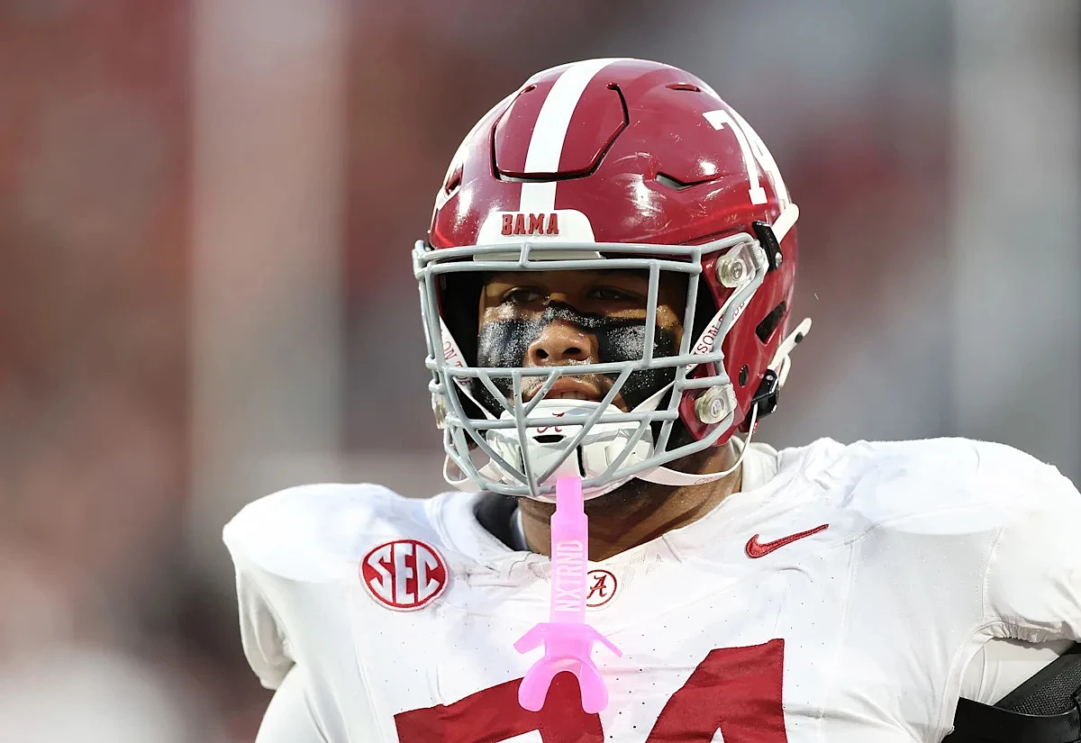 Should the Eagles trade down to accumulate more NFL Draft assets?