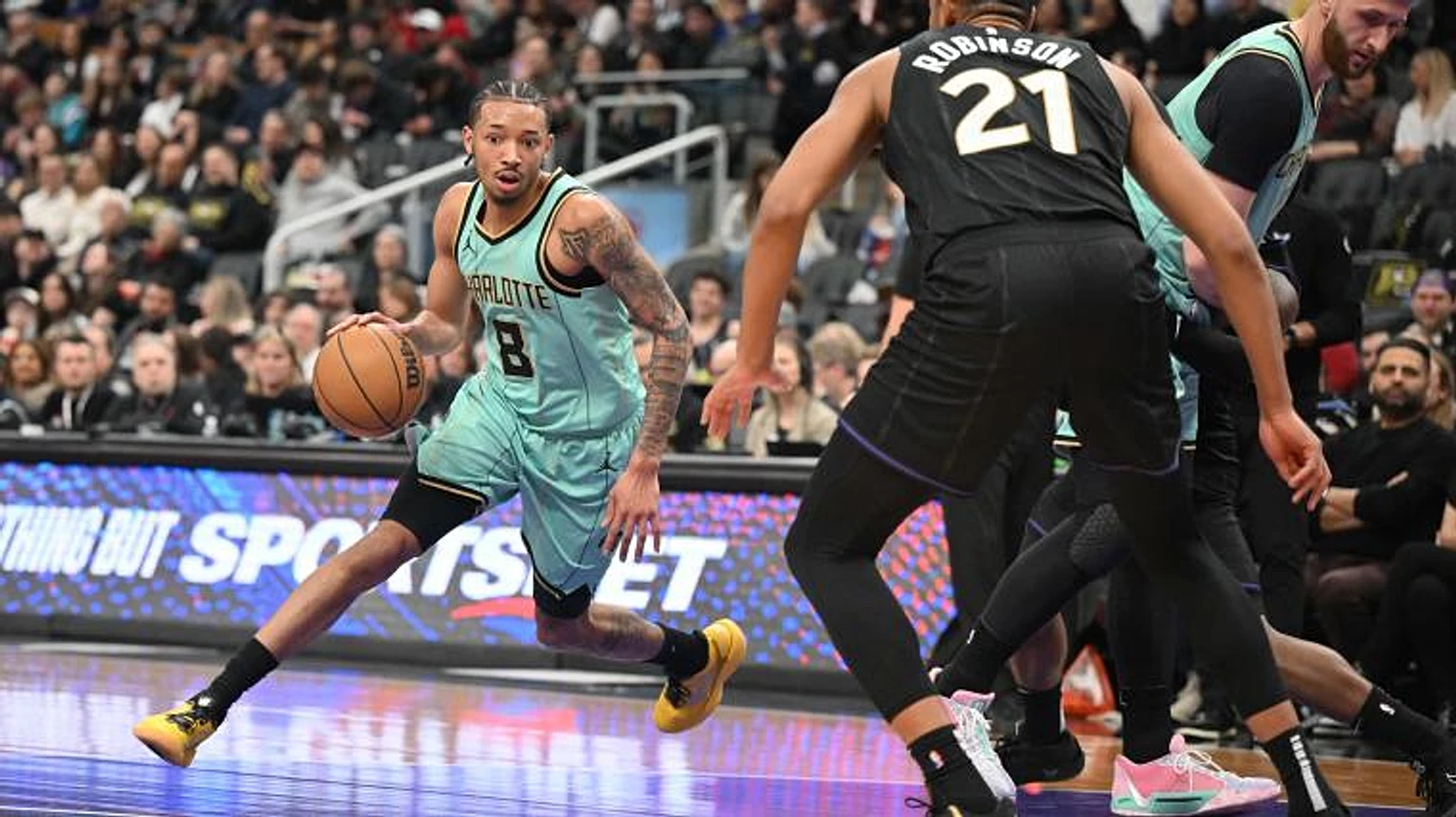 Why Lakers are signing Nick Smith Jr. before playoffs