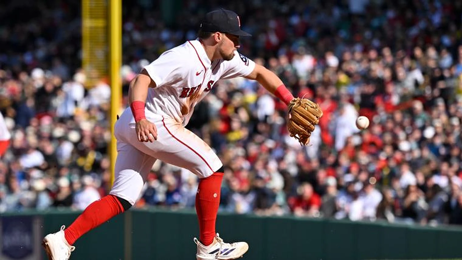 3 trade replacement options for Red Sox at third base for Caleb Durbin