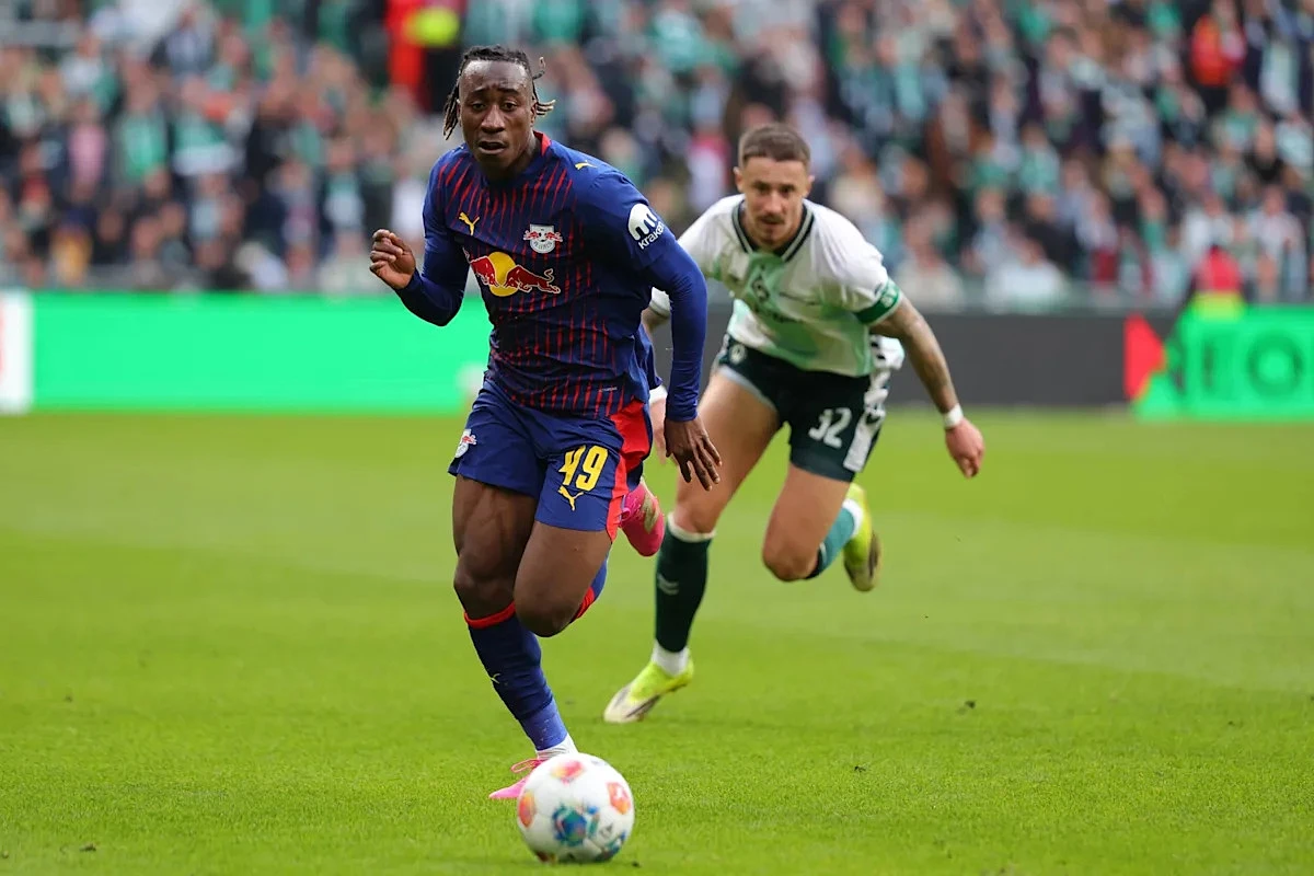 Bundesliga forward responds to Liverpool transfer rumours