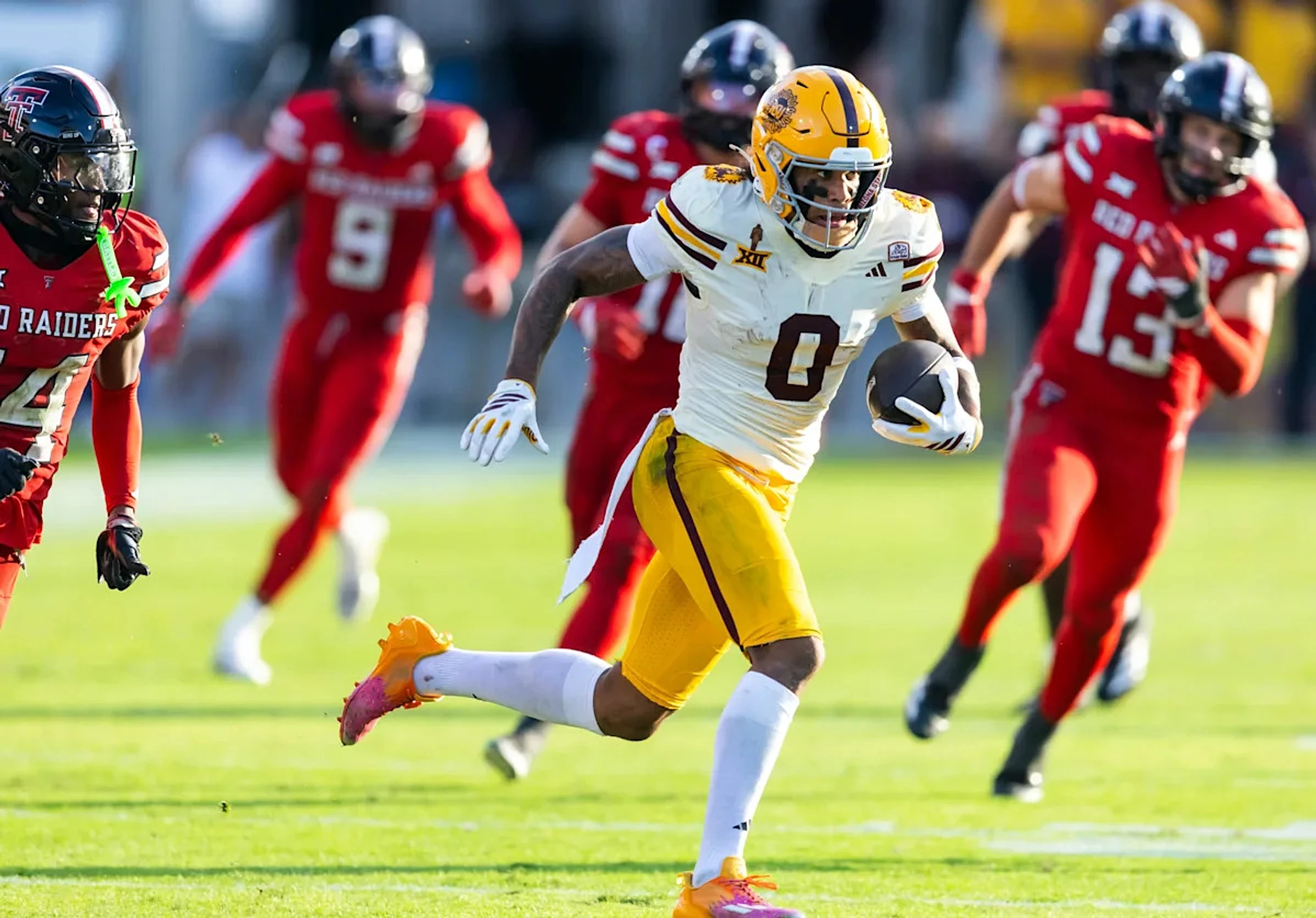Saints may not be scared off by 'injury prone' label on Jordyn Tyson