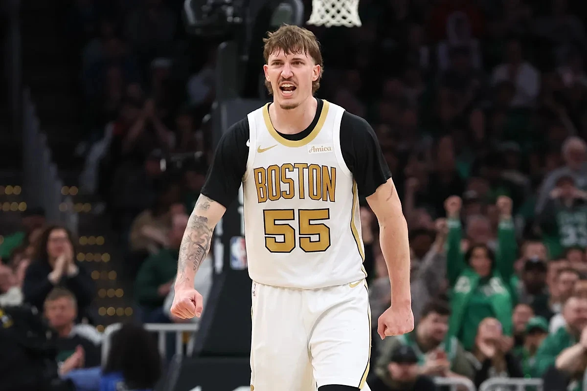 Joe Mazzulla sees ideal example of Baylor Scheierman growth in Boston Celtics win vs. Magic
