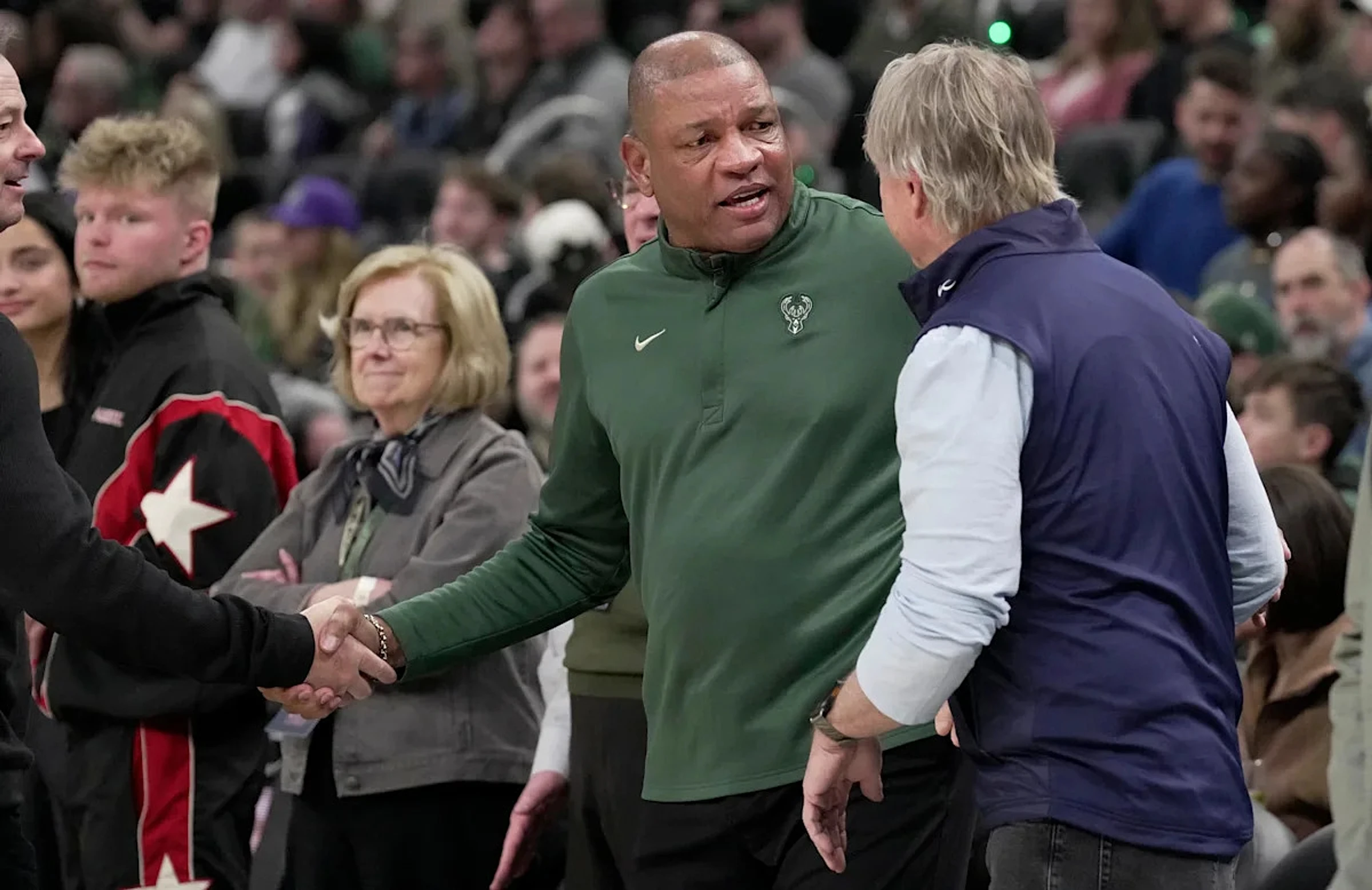 NBA world, Bucks fans sound off on Doc Rivers resigning as coach