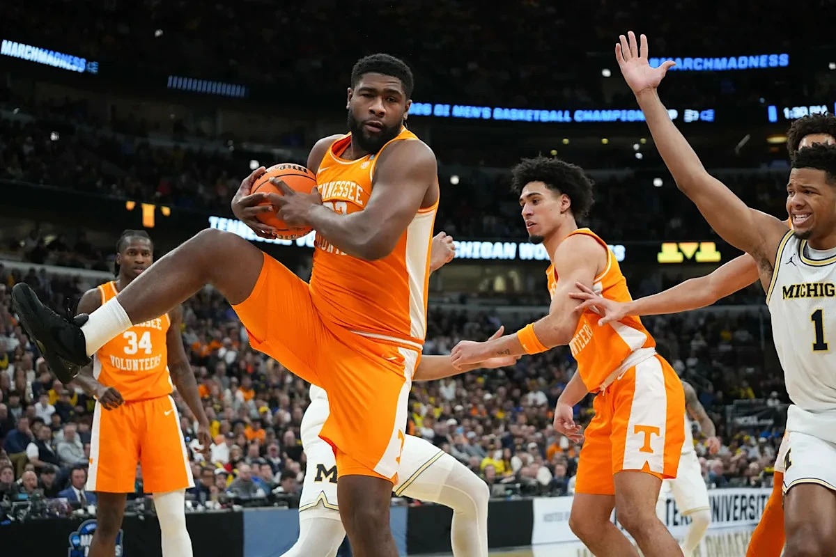 Missouri Basketball Recruiting: Tigers scores pledge UCLA transfer Sebastian Mack