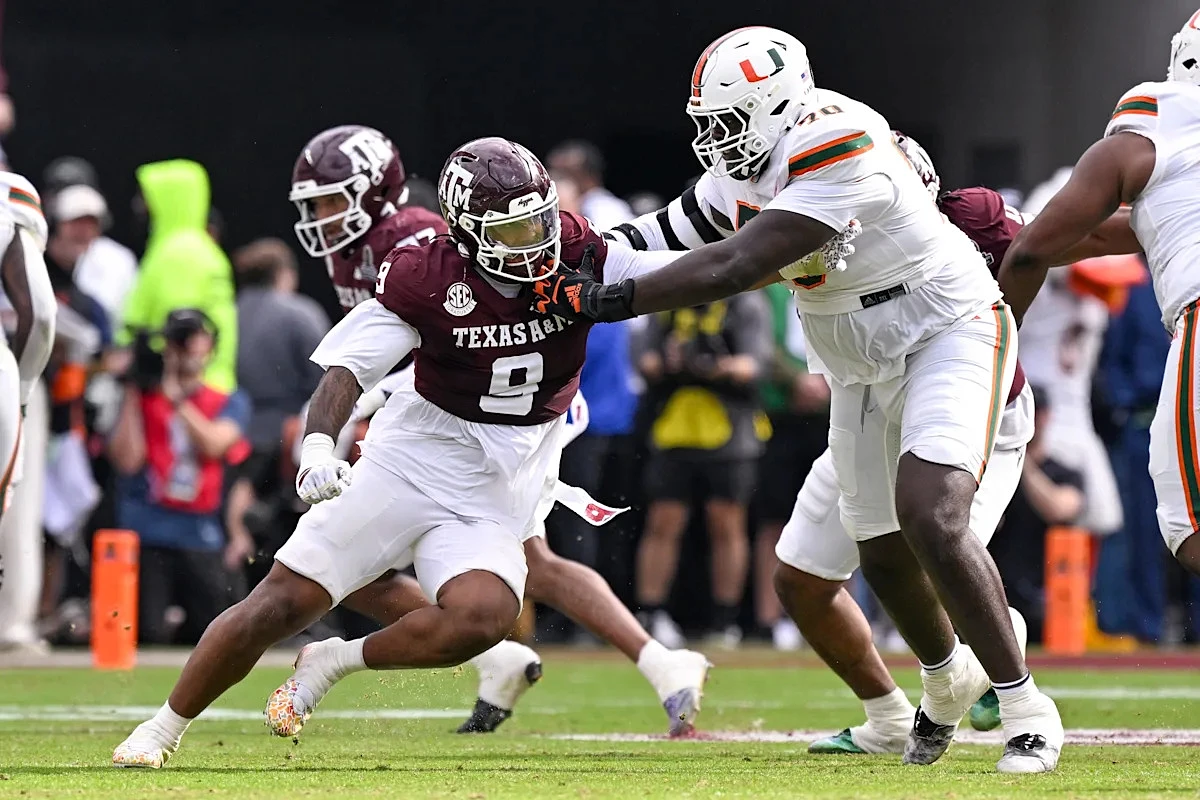 Seahawks select Cashius Howell at No. 32 in CBS Sports mock draft