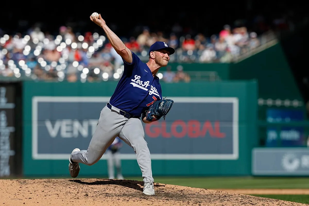 Dodgers Place Ben Casparius on Injured List, Recall Kyle Hurt