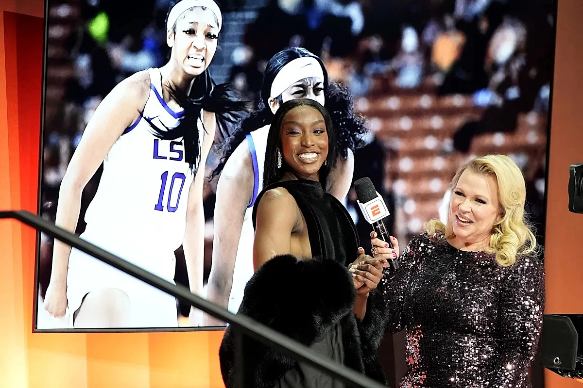 Why did Valkyries trade Flau'Jae Johnson? GM won't say for now