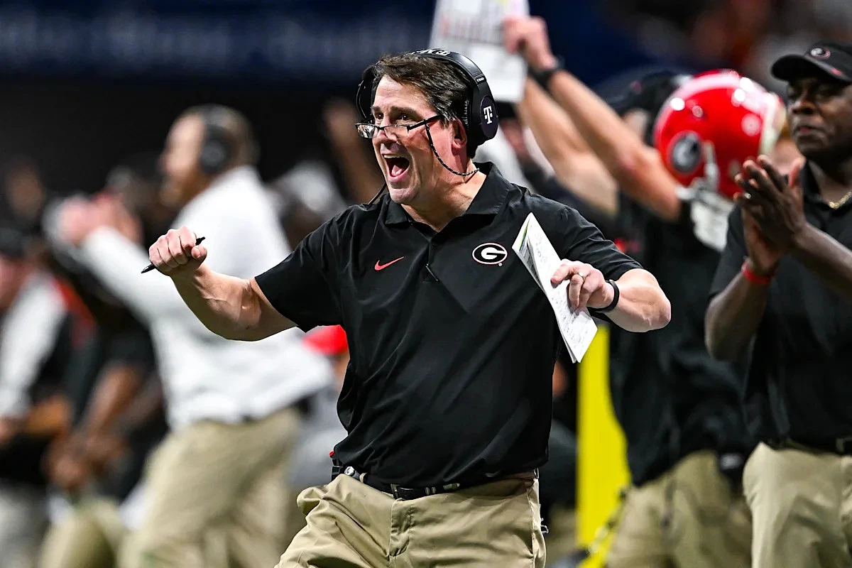 Longhorns Daily News: Unlike other schools, apparently, Texas football players consistently attend class