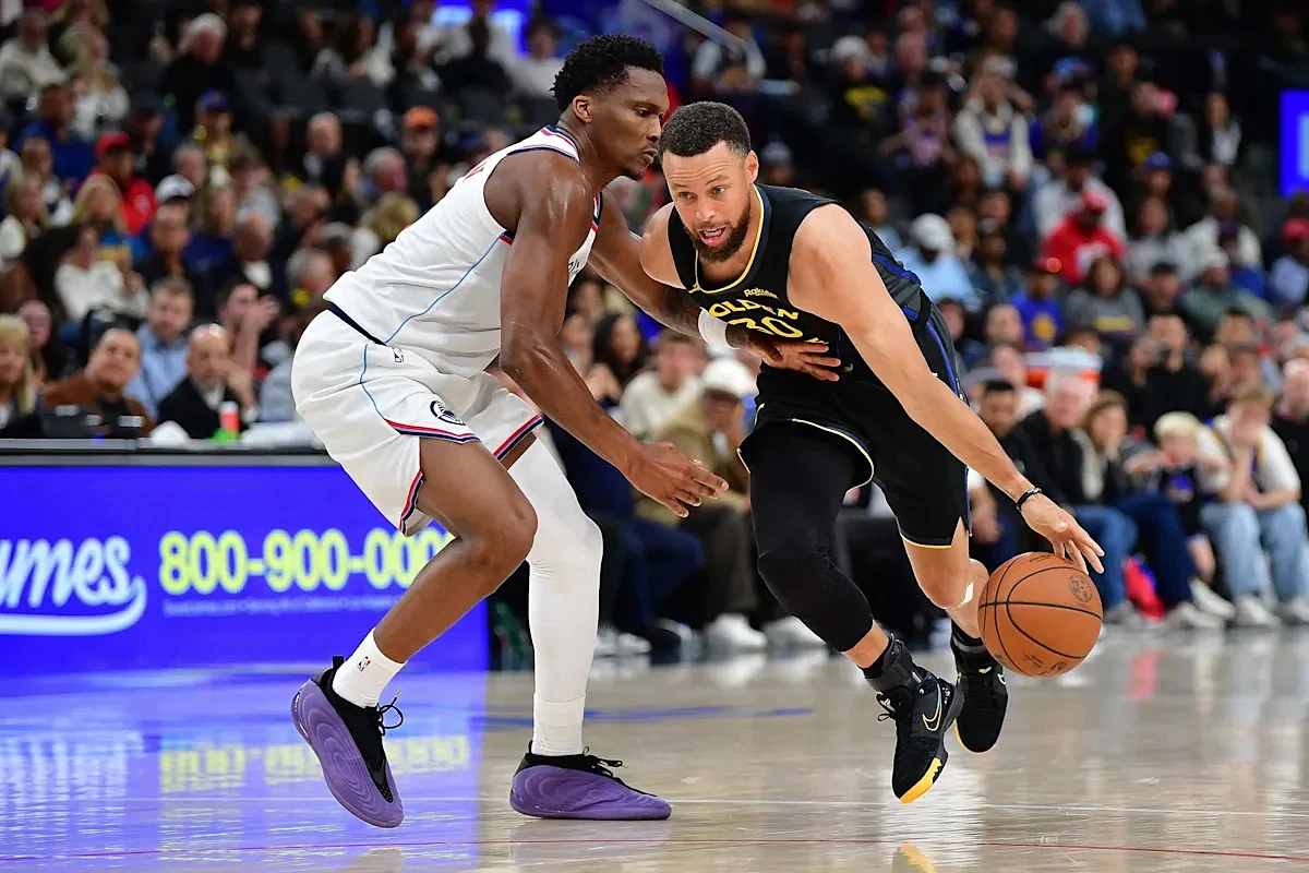 Warriors' Steve Kerr gives encouraging Curry update ahead of play-in