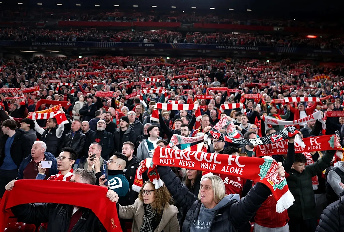 Slot calls on Anfield to ‘find extra gear’ against PSG tonight