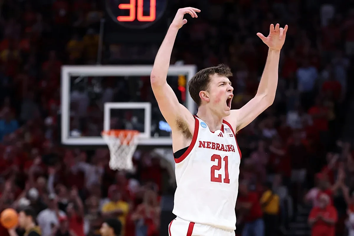 Social media reacts to Pryce Sandfort returning to Nebraska next year