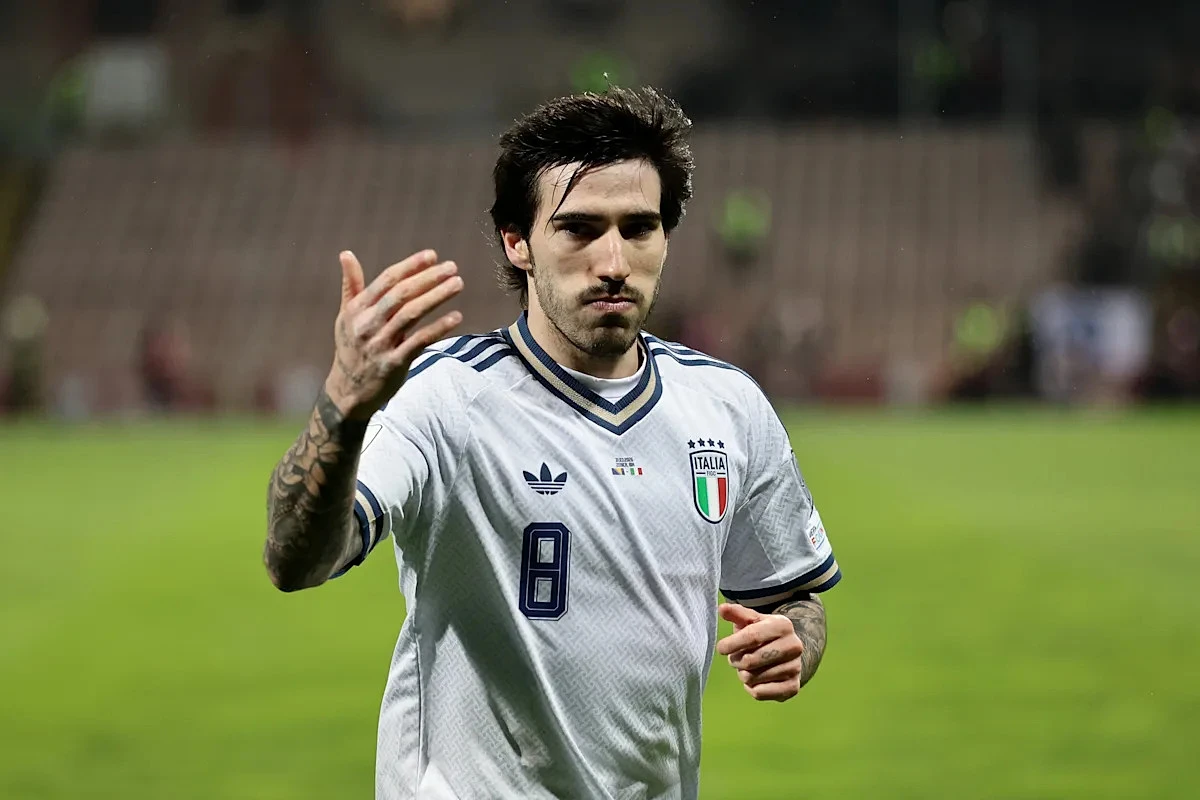 Newcastle Set Price for Sandro Tonali Transfer: Report