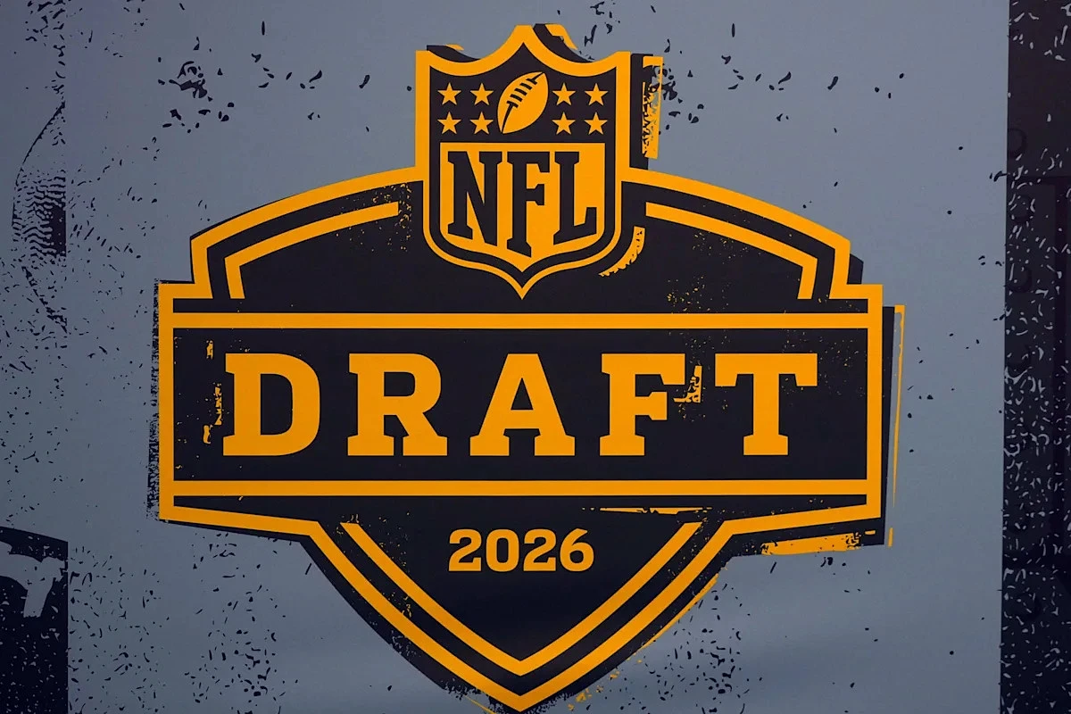 2026 NFL draft: Should Tennessee Titans trade down from No. 4?