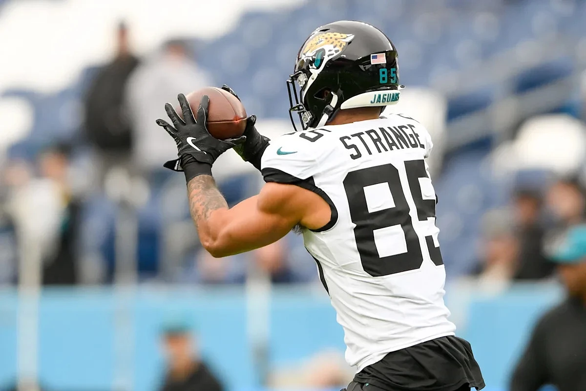 Jaguars' Brenton Strange on why Liam Coen stands out
