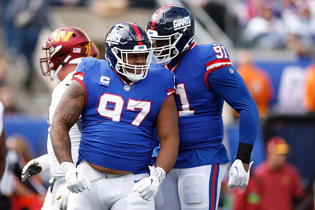 Giants' Joe Schoen: 'Productive' conversations with Dexter Lawrence