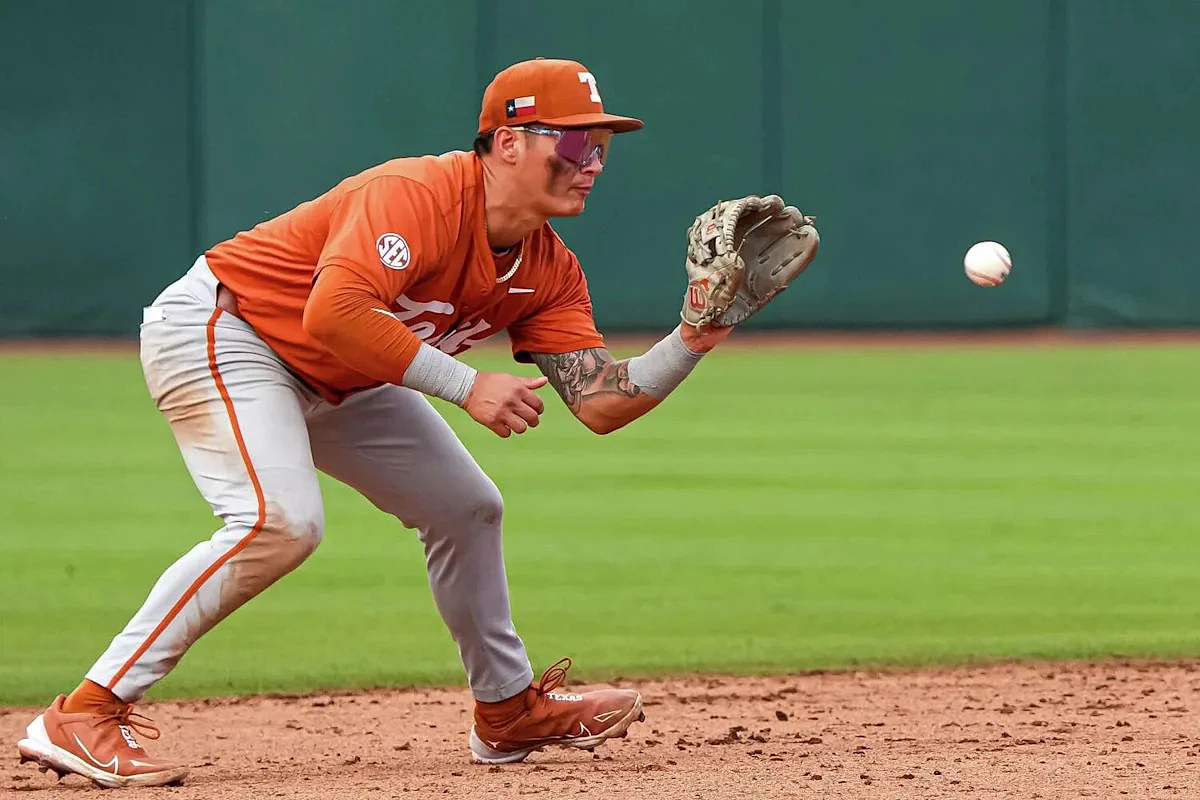 Texas vs. A&M-Corpus Christi: Live updates as Longhorns look to respond to losing weekend