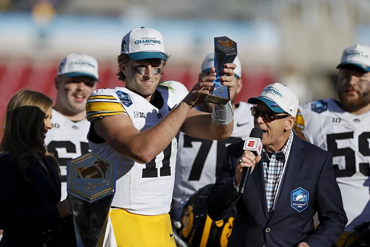 Miami Dolphins hosting multiple quarterbacks on pre-draft visits