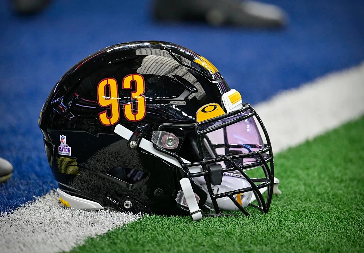 Was Commanders' new alternate logo accidentally revealed?