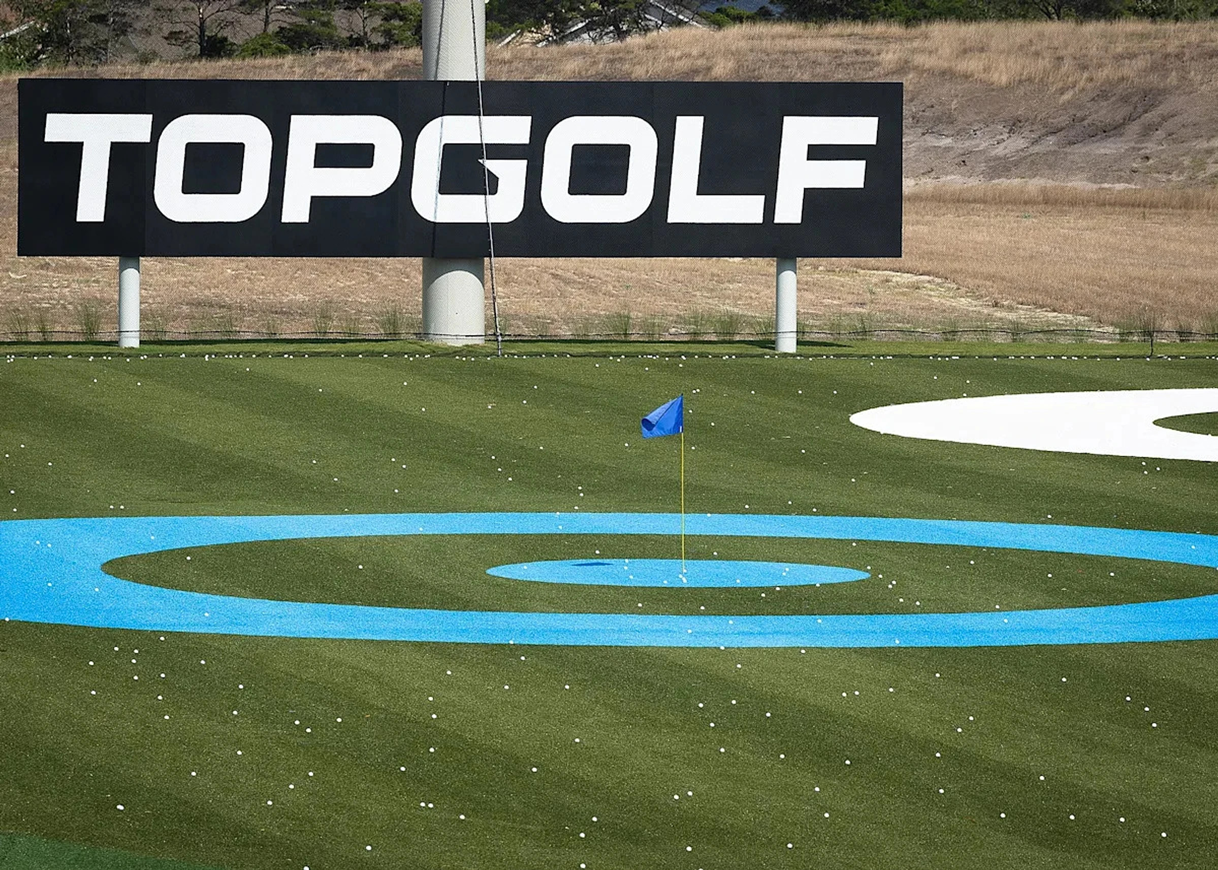 Commanders hold annual Topgolf event for NFL draft visits