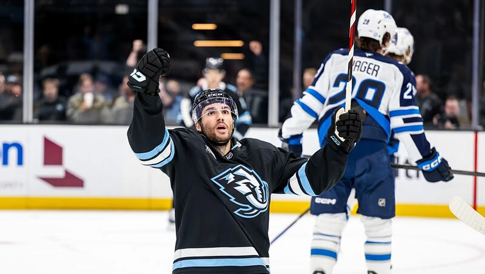 Injuries piling up as Mammoth clinch top wild card spot