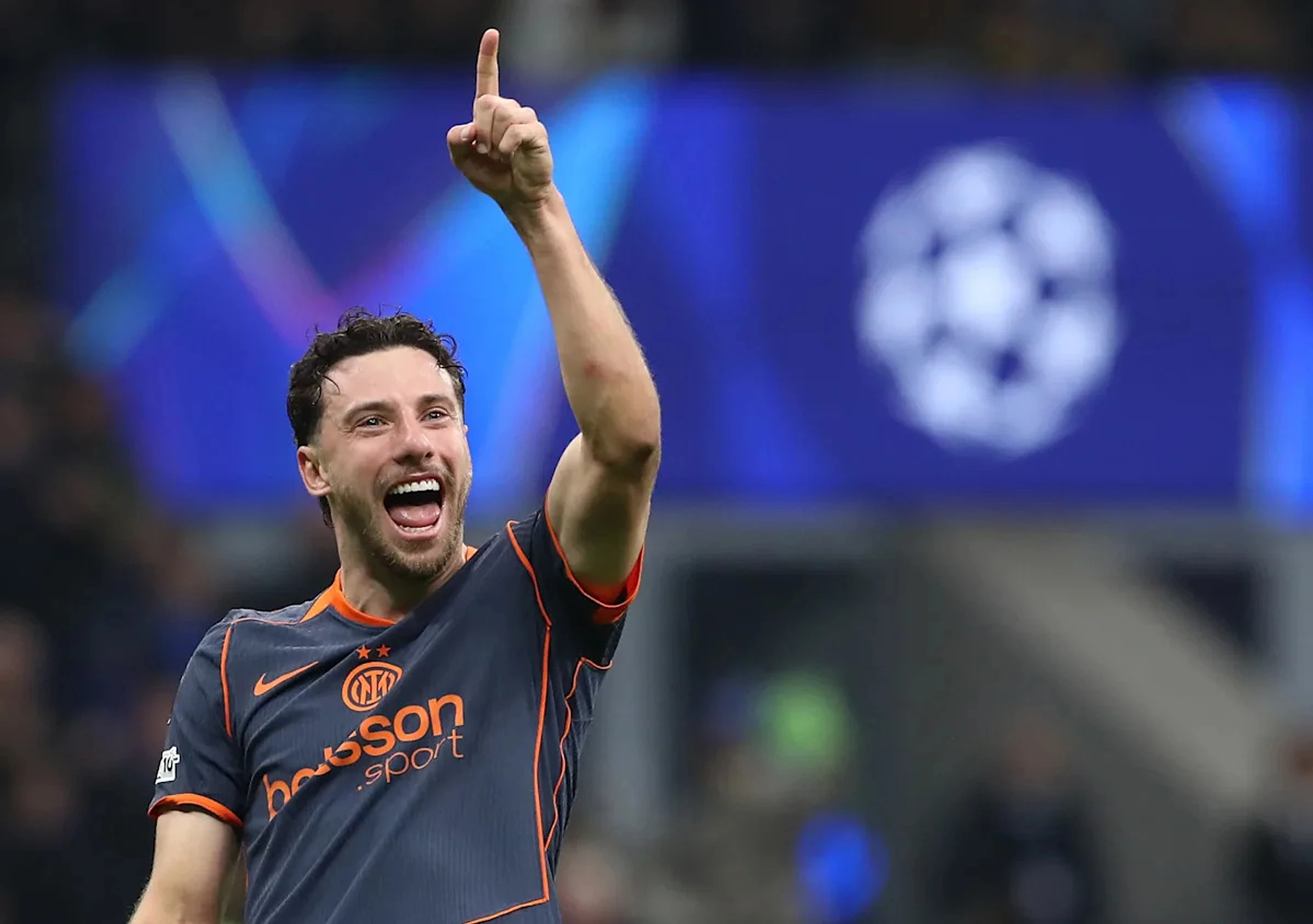 Report – Inter Milan Set To Offer Brazil Wingback New Contract & Increased Salary