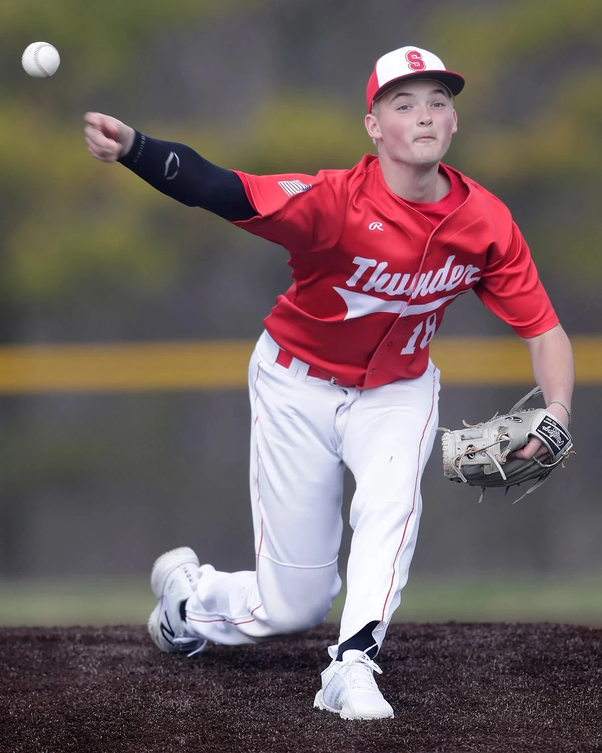 Appleton area high school sports results for Tuesday, April 14