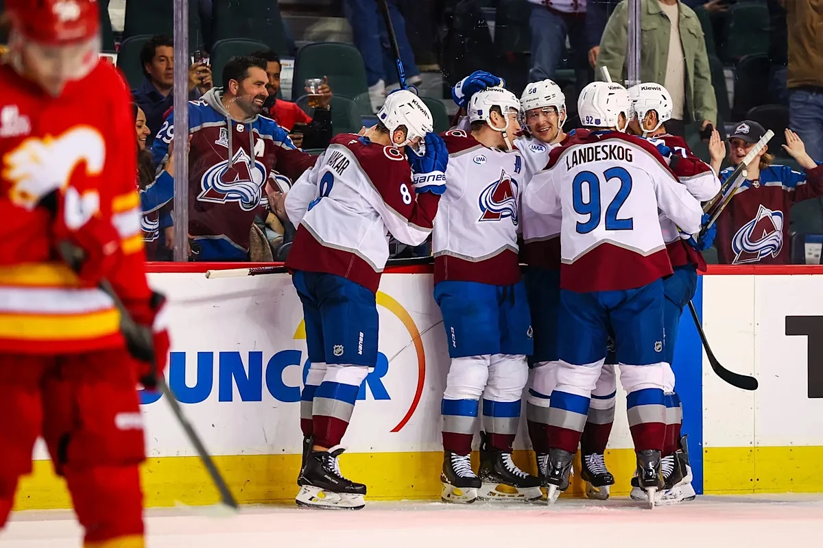 Deen’s Daily: Century Mark For Necas; East Series Are Set; Bowness Unleashes On Team