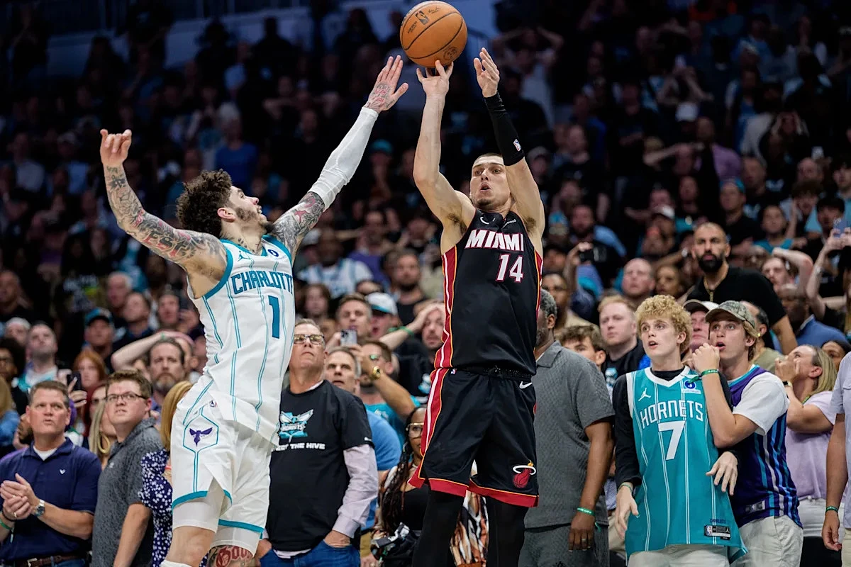 Herro clutch but Knueppel's team wins NBA play-in between Milwaukeeans