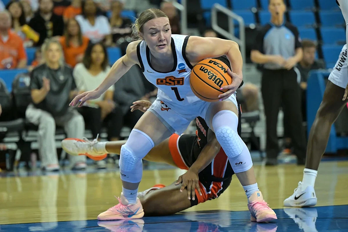 Iowa women’s basketball lands Oklahoma State transfer Amari Whiting